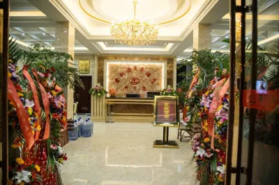 Fengqing Xinliyuan Business Hotel Hotel dekat Fengqing Dianhong First Village Scenic Area