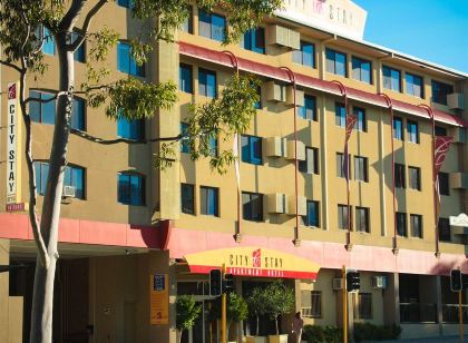 Inner City Apartments Hotel