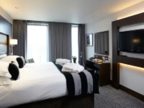 Park Grand Heathrow Hotels in Hounslow