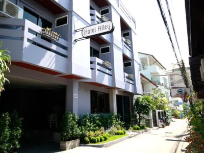 Hotel Alley Hotell i Nong Phlap