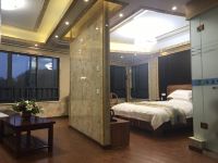 天目湖旅游度假区涵庭假日山庄 - 豪华商务大床房