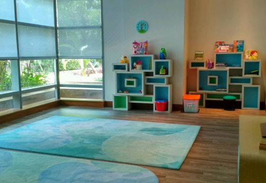 1. 래플스 자카르타..