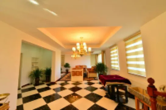 Huzhu Rainbow Tribe Resort Hotel Hotels in Huzhu