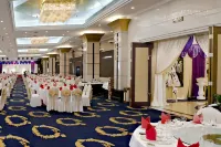 Dynasty Hotel