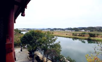 Yoolk Susu Hotel