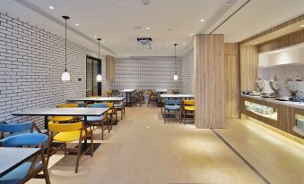 4. HanTing ..