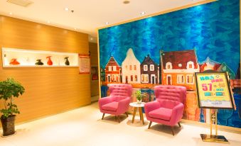 Yasiyun 7 Hotel (Yichang CBD Shopping Center Yiling Square)