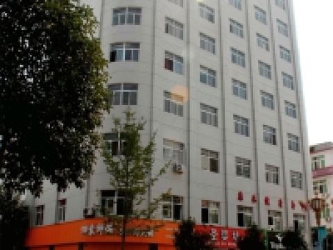 岚皋秦汉大酒店 - 酒店外部