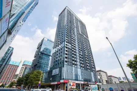 D House International Service Apartment