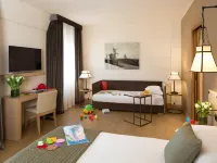 Starhotels Metropole Hotels near Repubblica
