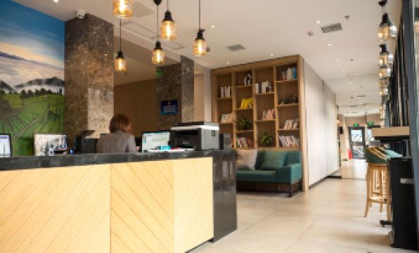 TRUE GO Hotel (Beijing Xizhimen Jiaotong University)