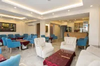Star Holiday Hotel - bars