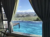 興義市半峰晴廬客棧