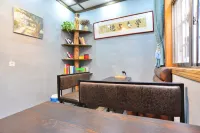 Hongcun Huakai Banxia Huipai Courtyard Homestay