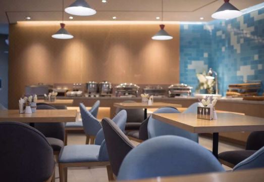 4. 홈인 호텔 ·n..