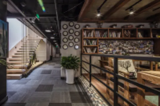 Mitto Youth Hostel (Chengdu Kuanzhai Alleys Huapaifang Metro Station Branch)