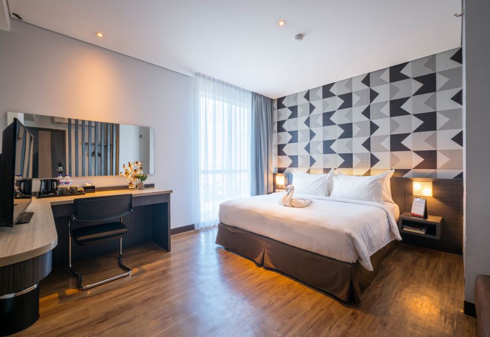 루미노르 호텔 제무르사리의 정갈한 레스토랑