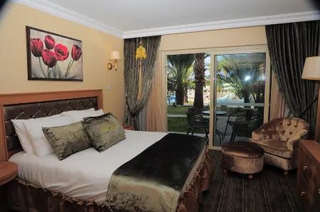 Oscar Resort Hotel