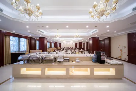 Vienna Classic Hotel (Jiujiang Hukou Shizhongshan Avenue)
