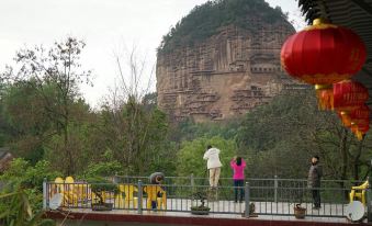 Maijishan Grotto Xiaocai B&B