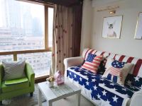 上海范和范的设计之屋酒店式公寓 - 舒适一室二床房