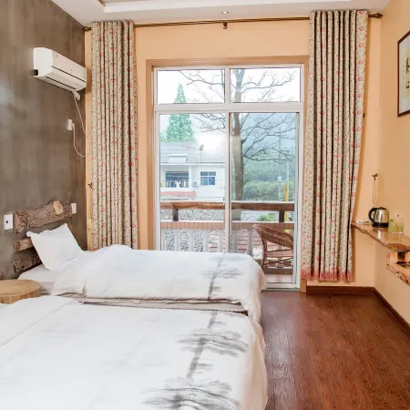 Mogan Mountain Jingya Inn