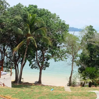 Phayamas Private Beach Resort and Island Brew - Adults Only Hotels near Koh Phayam Harbor