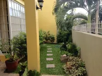 47 Long Beach アワー・レディー・オブ・ビューティフル・ラブ・パリッシュ周辺のホテル