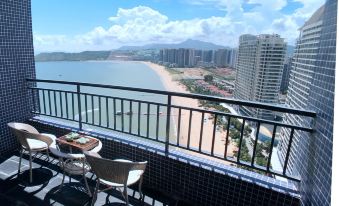 Linghai Seaview Apartment (Huizhou Huidong Shili Yintan Shop)