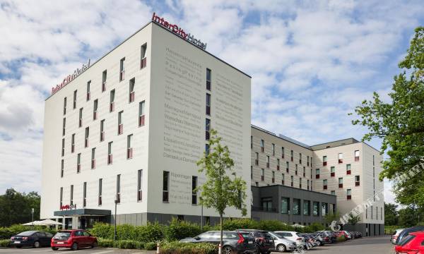 IntercityHotel Berlin Airport Area North