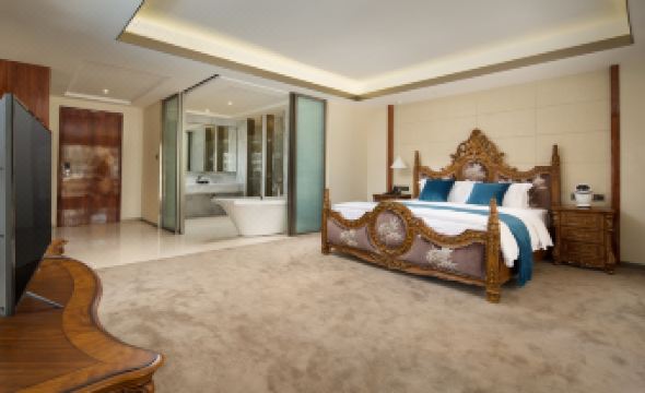 Runde Wetland Park Hotel