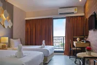 Villa Baron Hotels in Pak Kret