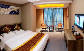 Red Apple Hotel