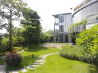 Ruiyuan Boutique Design Holiday Hostel Hotels near Yudai Beach