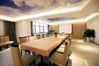 Golden Phoenix Holiday Inn