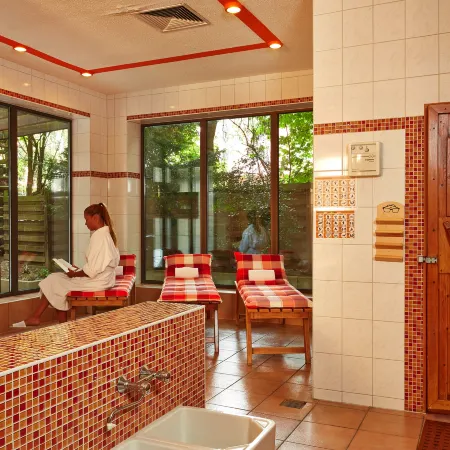 Sunday Hotel Bad Soden Отели рядом с достопримечательностью «Хехст»