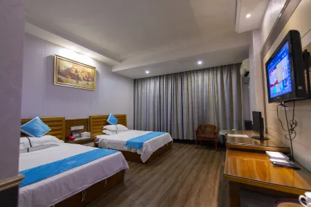 Q+ Hengsheng Holiday Hotel Отели рядом с достопримечательностью «DS Hot Springs»