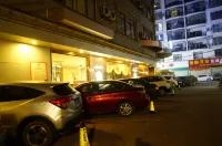 新尚會飯店（容縣容州古城店） - 停車場