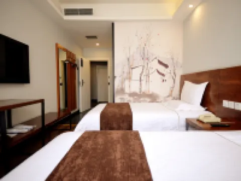 如家朗雲リップル·雲ホテル(平山荷花樓縣標) 平山のホテル