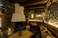 Eiger Mürren Swiss Quality Hotel - Quầy bar