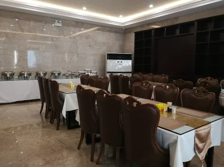 Quyang Shangyuan Yizhan Отели рядом с достопримечательностью «Jiashan Youlegu Ski Field»