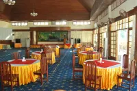 Pathein Hotel - breakfast