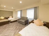 Sarasa Hotel Shin-Osaka Hotels near Nissin Food Products Co. Ltd.