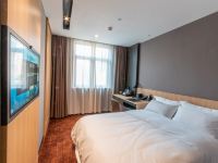 上海Hotel Coka古凡酒店 - 品质大床房