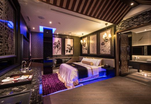 포비든 시티 모텔 룸