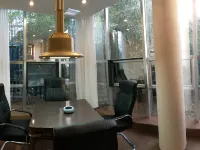 Hupanjiarijiudian โรงแรมใกล้จุดชมวิวทะเลสาบหลงซี