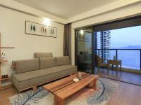 惠州小径湾时光屿海轻奢海景公寓 - 欧式180度海景大床房