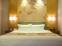 广州万泓国际酒店 - 高级大床房