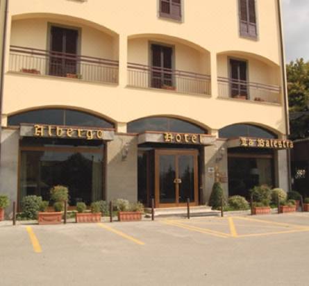 Hotel La Balestra-Sansepolcro Updated 2022 Room Price-Reviews & Deals |  Trip.com