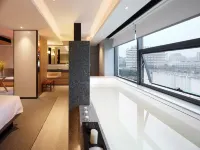 Sfeel Designer Hotel (Chengdu South Railway Station Branch) Hotels in South Railway Station/Tianfu Cade mall